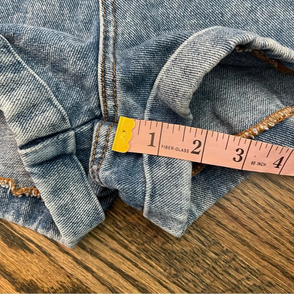 Pacsun Bullhead blue Jean high waist Mom Shorts size 9 - Picture 7 of 8